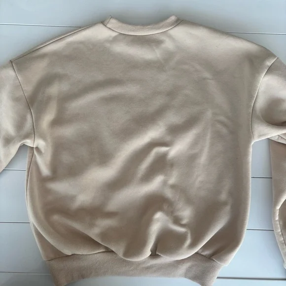 Cream Crew Neck Travel Sweater - Picture 6 of 8